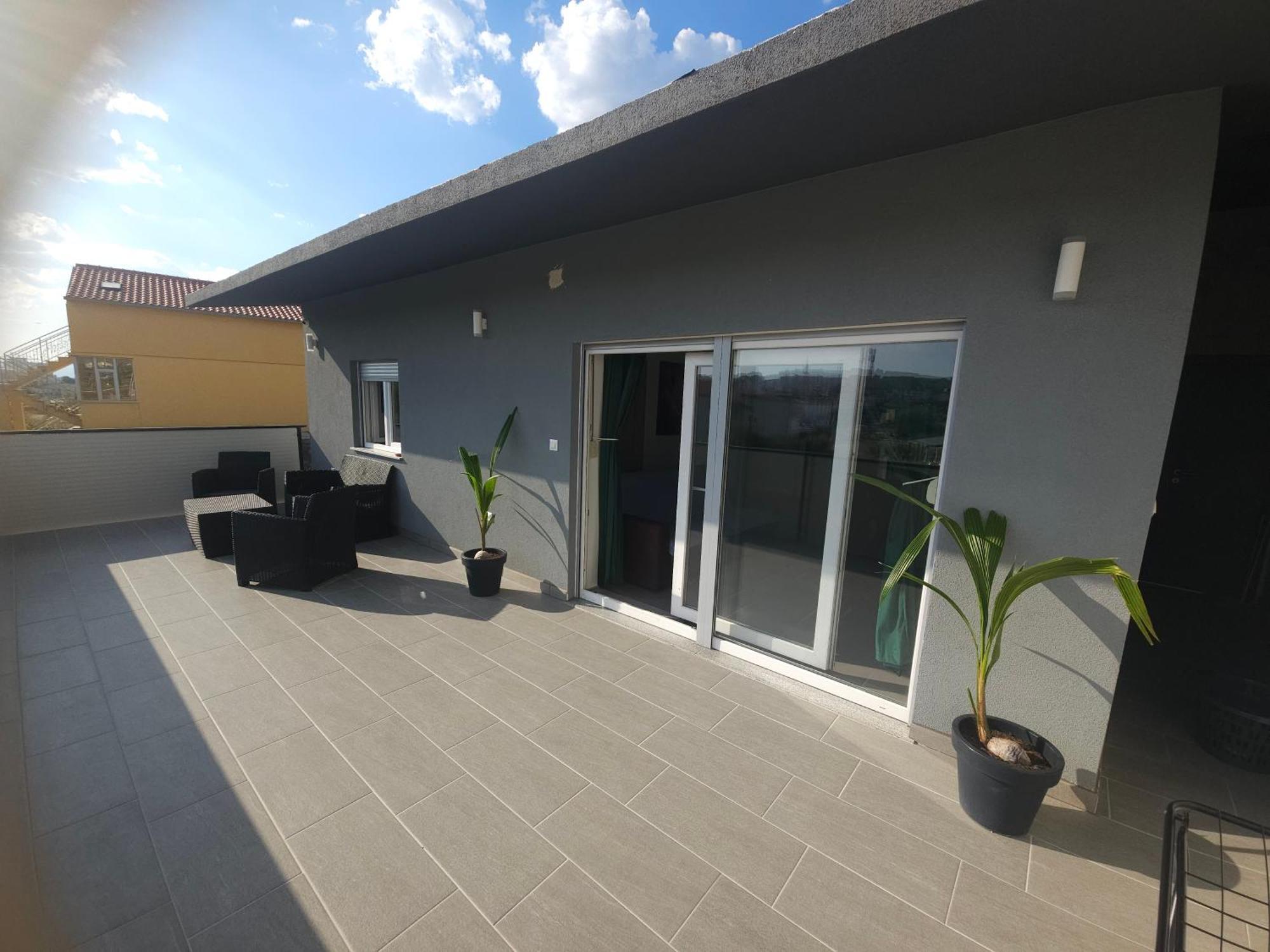 As Moon With Pool Villa *